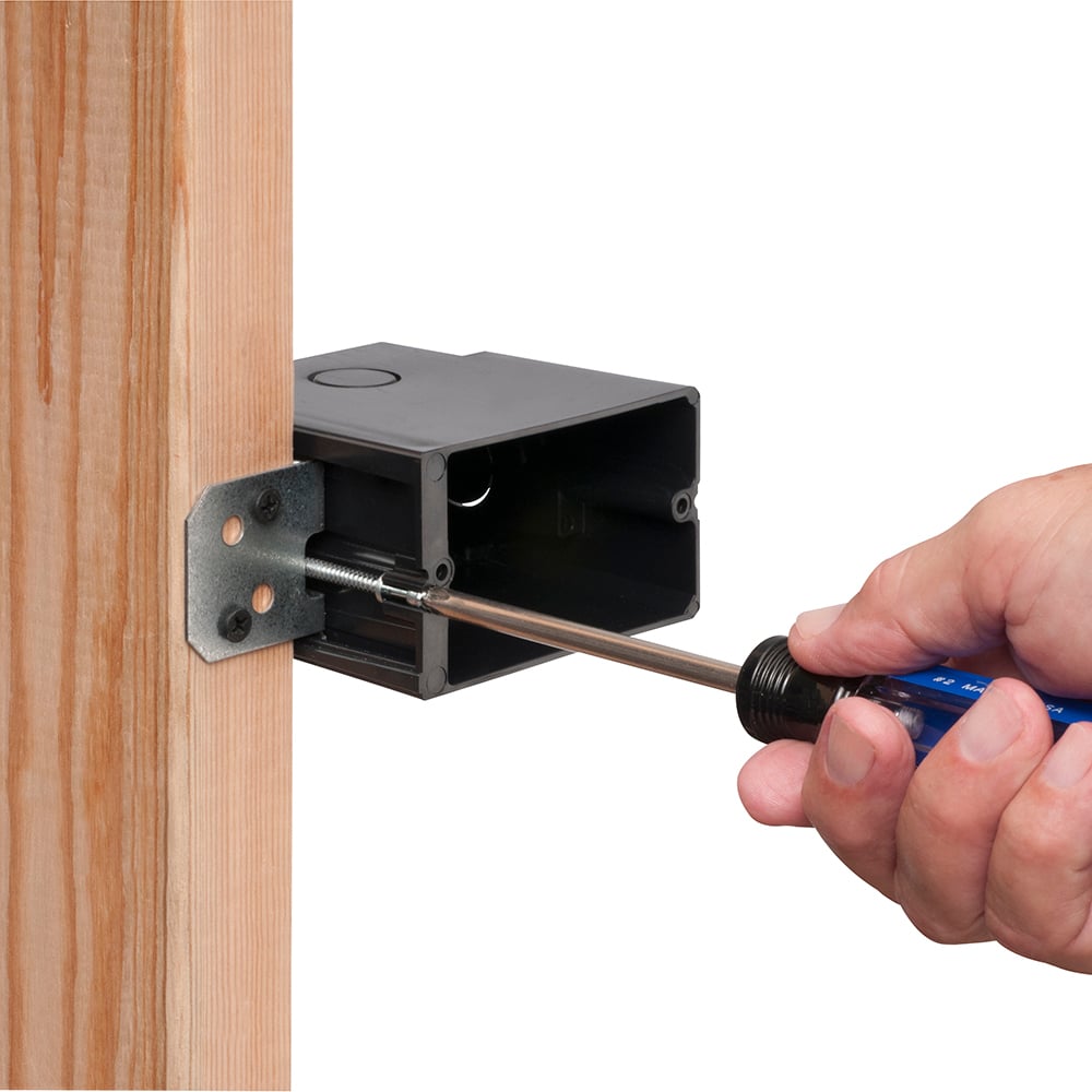 Non-Metallic box for new construction. Adjustable for wall thicknesses from 1/4" to 1-1/2". Single Gang, Horizontal, 21.0 cu. in.