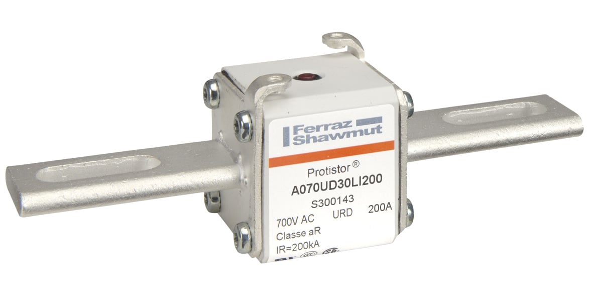 High-Speed Fuse 30 aR 690VAC 200A Striker Slotted Blades long