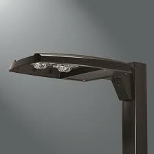 Prevail LED Area/Site Pole and Fixture Combo, 143W, 15,100 lumens, T3, 4000K, 120-277V, Standard Mounting Arm, Bronze, Single fixture, 80mph, 25ft