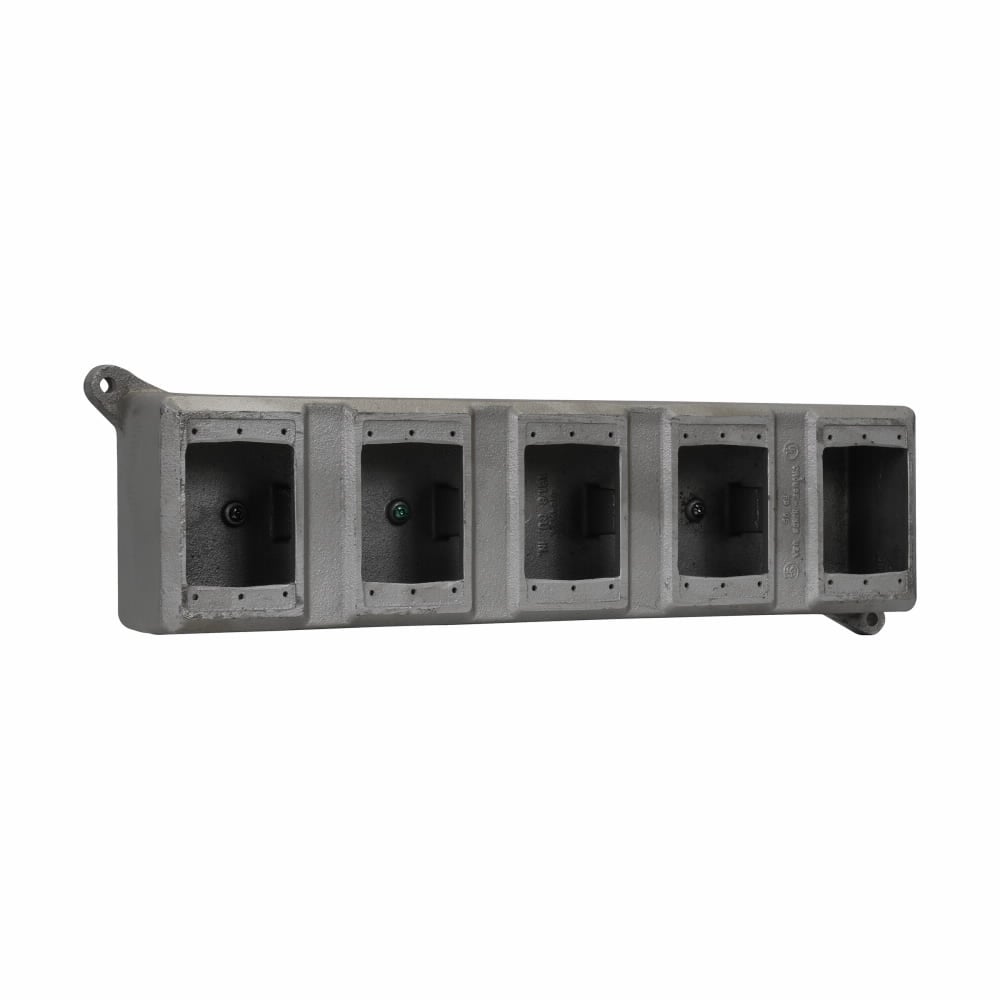 Eaton Crouse-Hinds series Condulet FD blank device box, Deep, Feraloy iron alloy, Five-gang