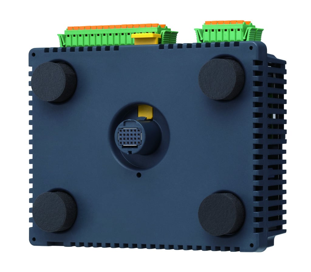 LT4000M Analog rear module, 22mm, 1 Serial, Ethernet, 1 USB, AIO: 4 In, 2 Out, DIO: 12 In 6 Out, Source, DC24V