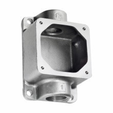 Eaton Crouse-Hinds series ARRC back box, 20A/30A, Through feed, Cast aluminum, 3/4"