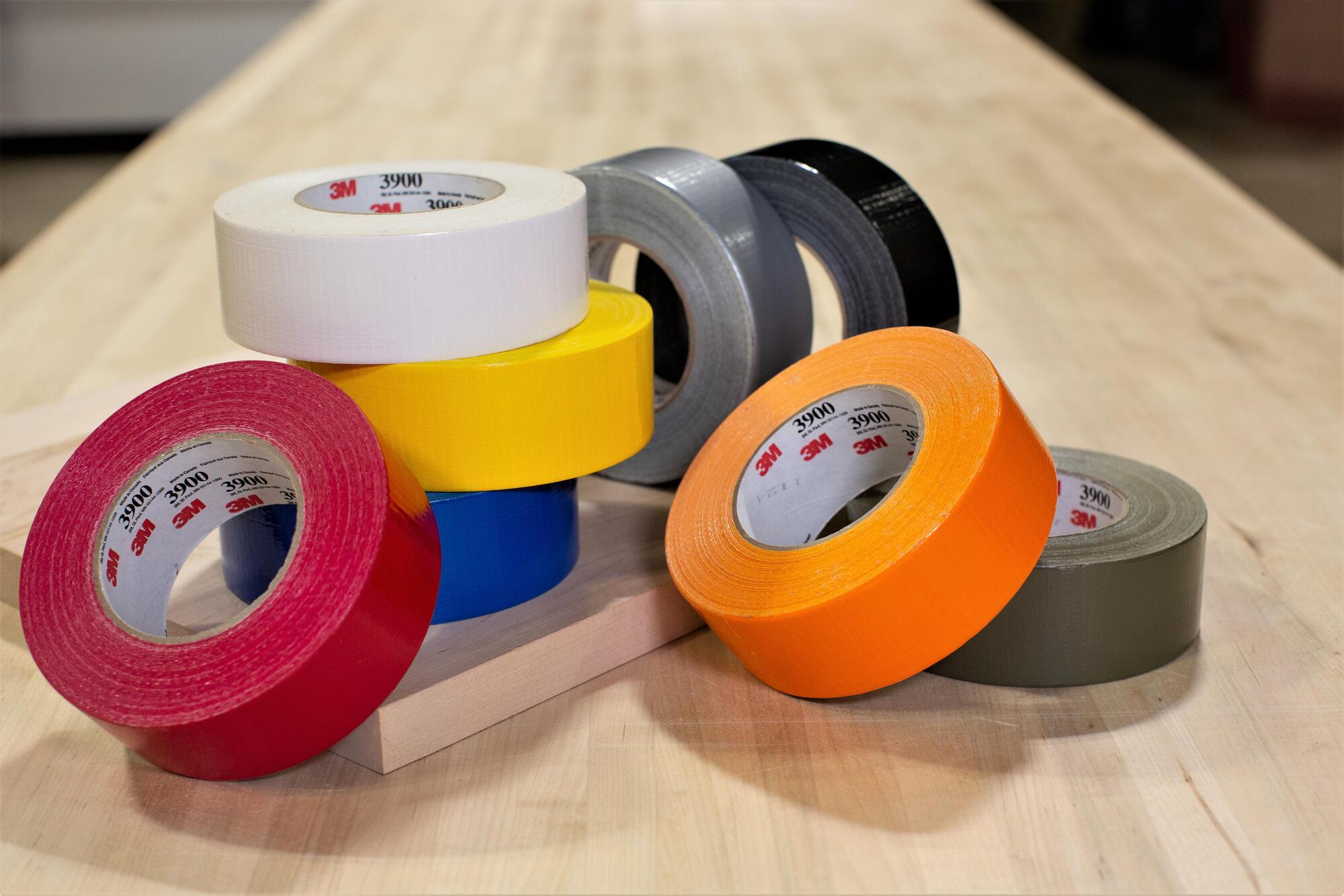 3M(TM) Duct Tape 3900 Silver, 48 mm x 54.8 m 7.7 mil, 24 per case Individually Wrapped