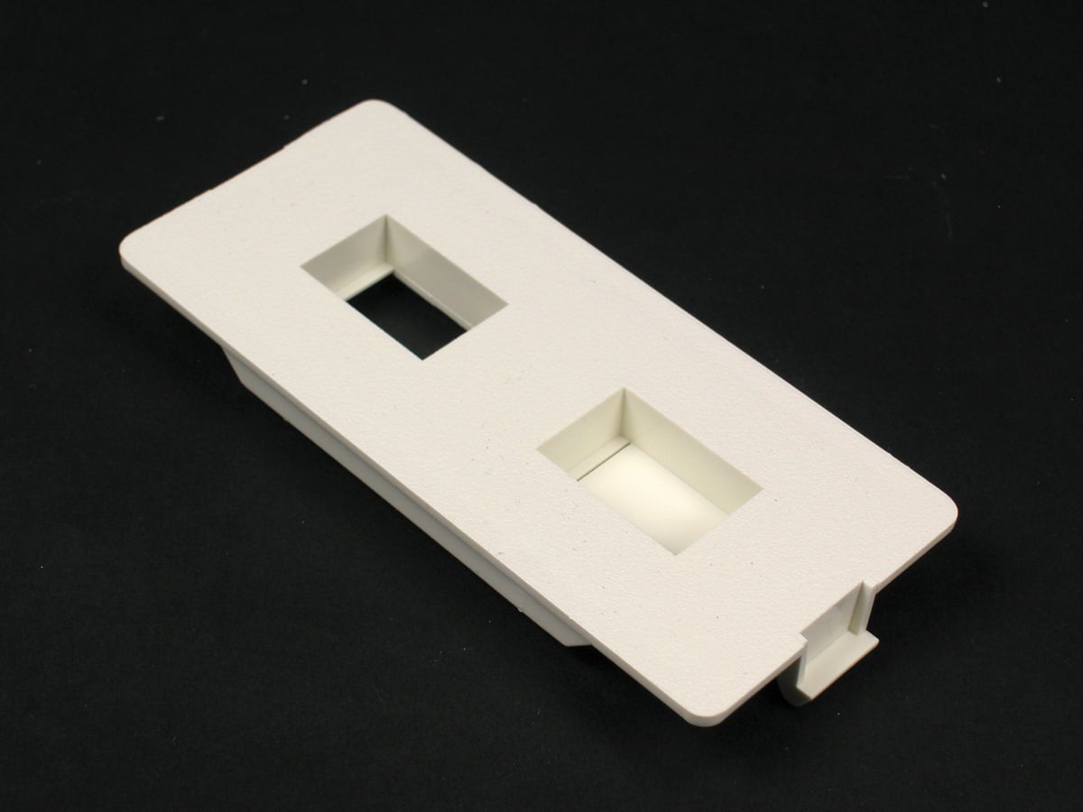 NM FLUSH FACEPLATE 5500 FOG WHITE