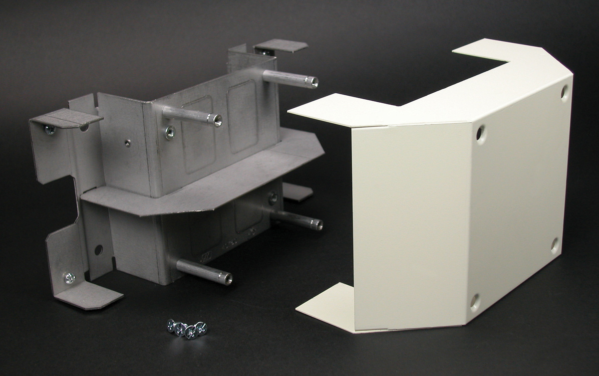 V4075D Multi-Channel Bridge Fitting, For Use With 4000 600 V AC Raceway, 4-3/4 in x 3-9/16 in OD x 8-1/8 in L, Steel, Ivory