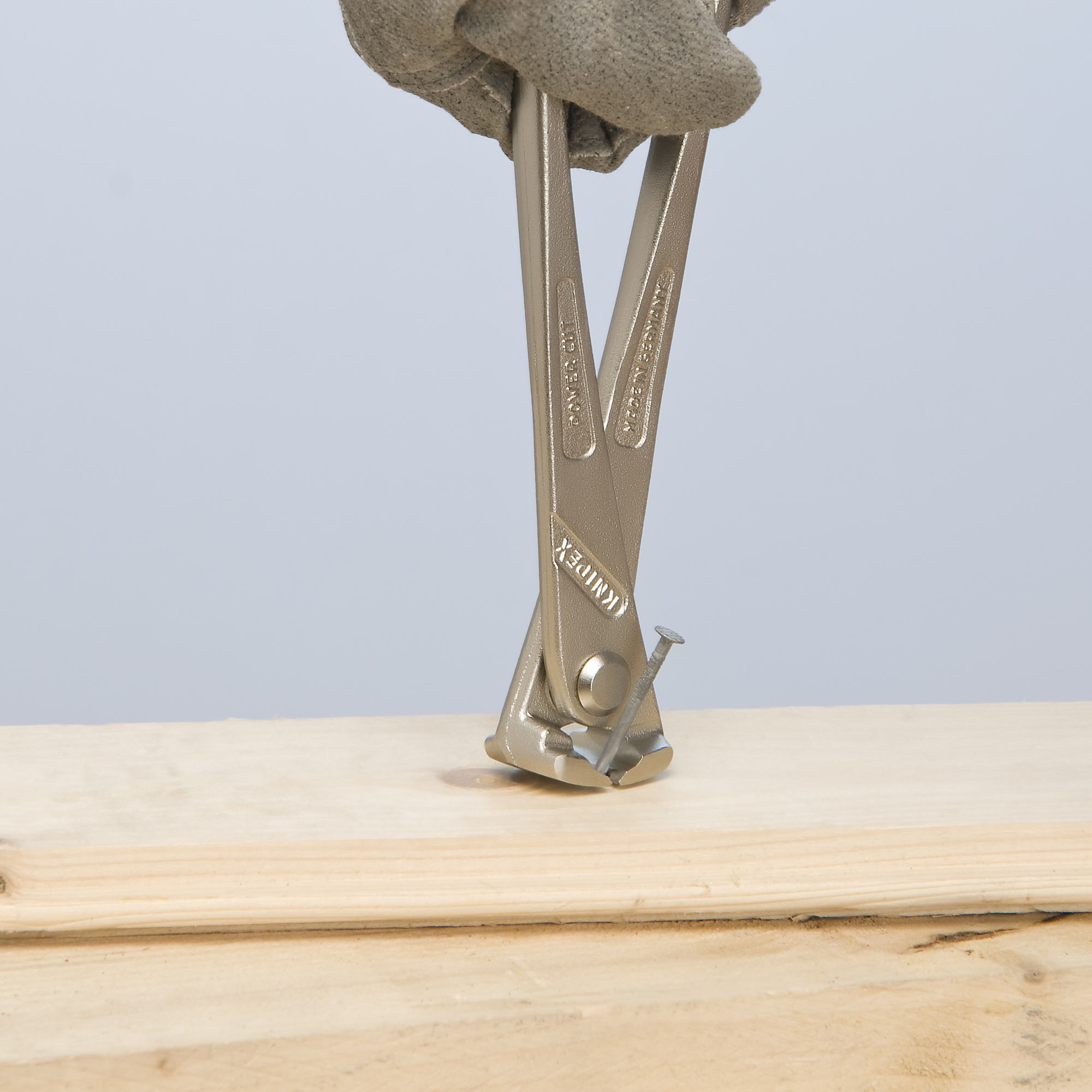High Leverage Concreters' Nippers, 10 in., Bare handles, Galvanized
