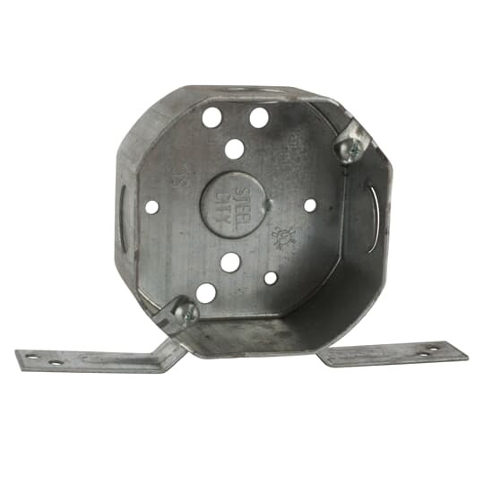 Octagon Box, 11.8 Cubic Inches, 3-1/2 Inch Diameter, 1-1/2 Inch Deep, 1/2 Inch Knockouts, Galvanized Steel, Flat Bracket Offset 1/2 Inch from Face