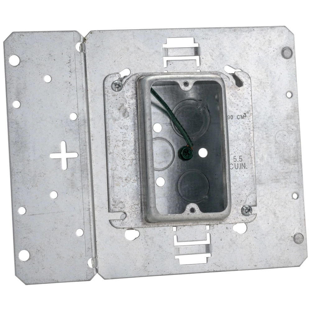 UM4DM1 Bracket on stud Assembly, 4 in Box, Pregalvanized
