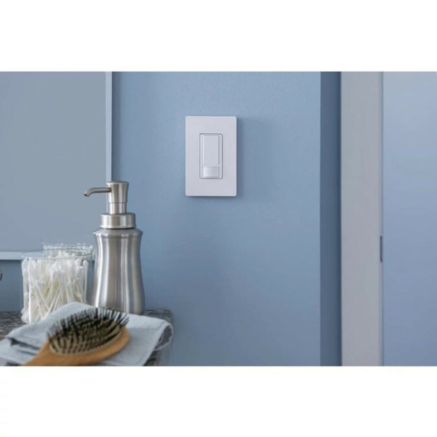 Lutron Maestro Motion Sensor Switch, No Neutral Required, 150W LE