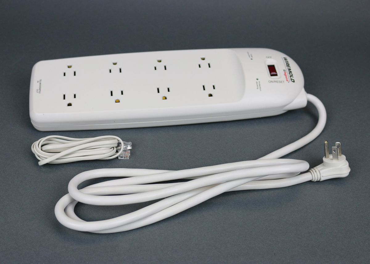 WM 8 OUTLET SURGE STRIP W/FAX,6FT CORD