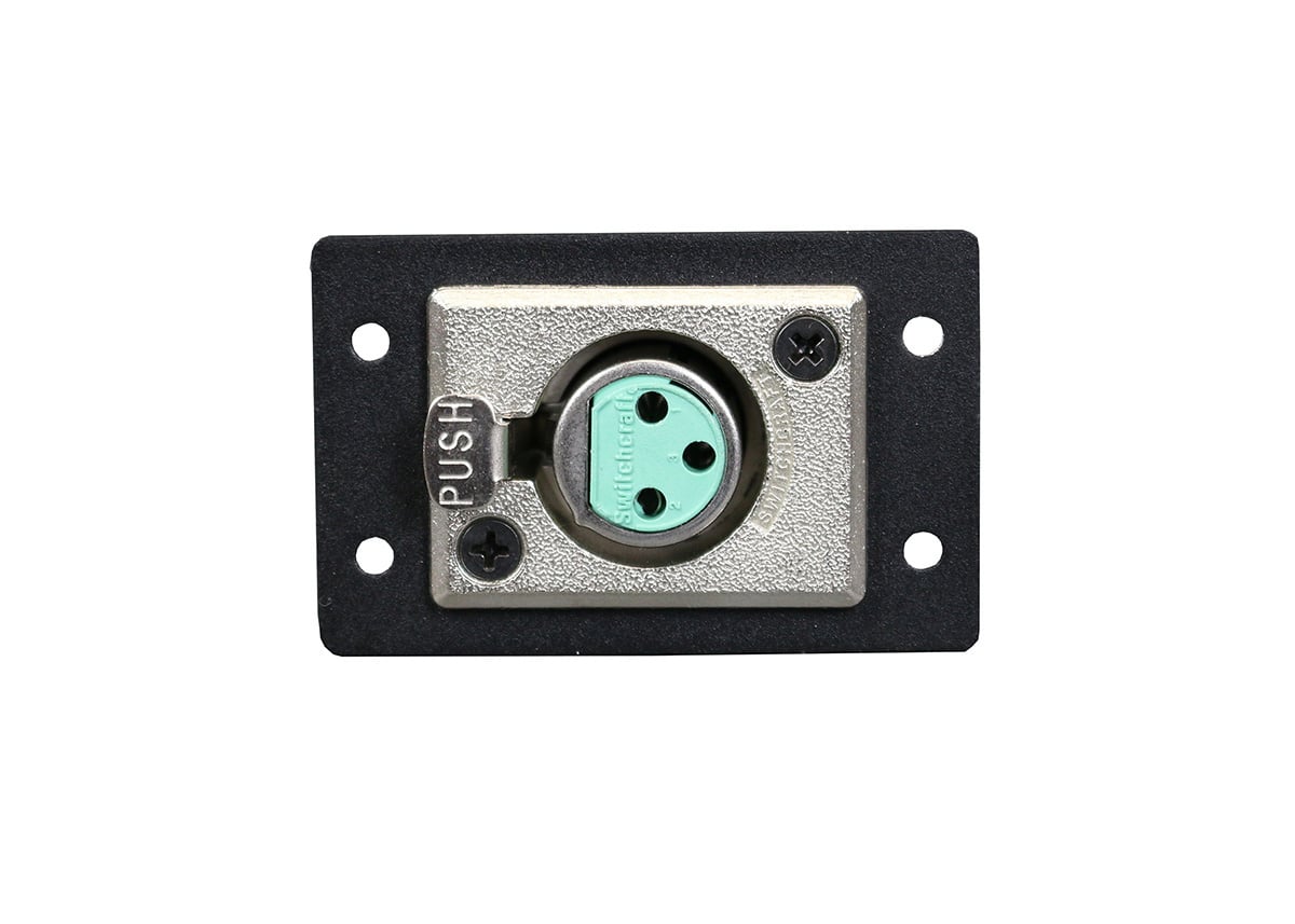 SWITCHCRAFT XLR 3-PIN FEMALE TO