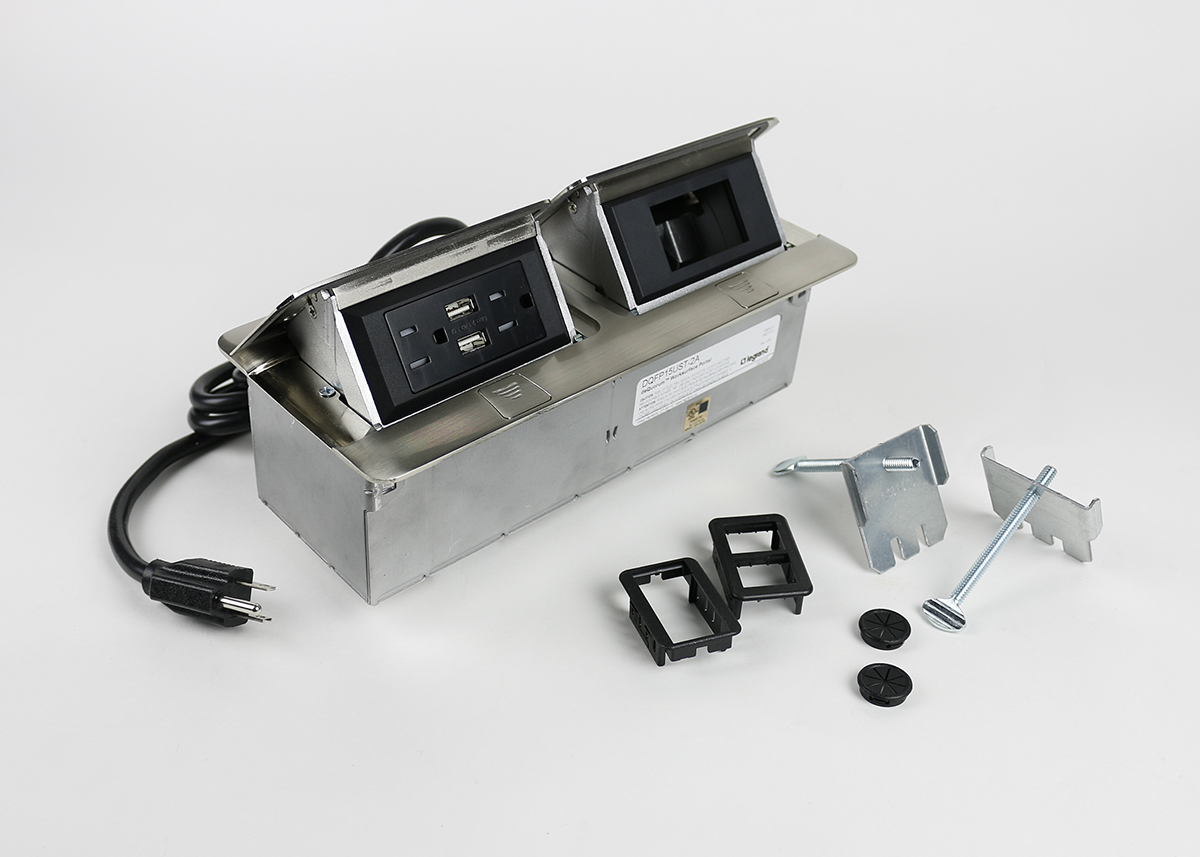 DUAL STAINLESS, 15A TR DUPLEX W/USB