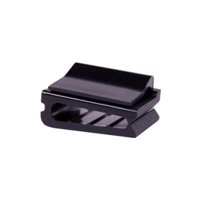 Solar Module Cable Edge Clip, Black Acetal Copolymer for Outdoor Application, Operating Temperature -65 to 90 Degrees Celsius (-85 to 194 F), Maximum Cable Diameter 7.87mm (0.31 Inch), Cable Capacity to to Four (4) #10 AWG Solar PV Control Cables