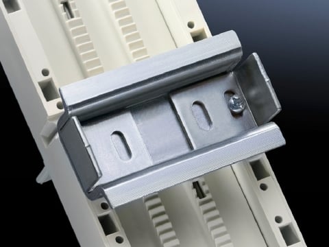 Support rails 35 x 15 mm, for OM adaptor/support
