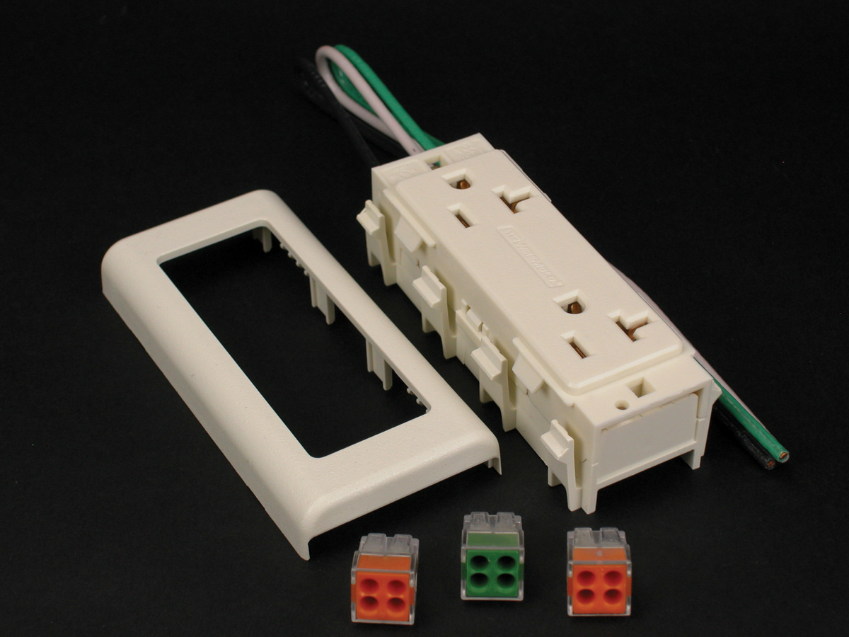 3-Wire Duplex Receptacle Fitting; 125 Volt, 20 Amp, Fog White