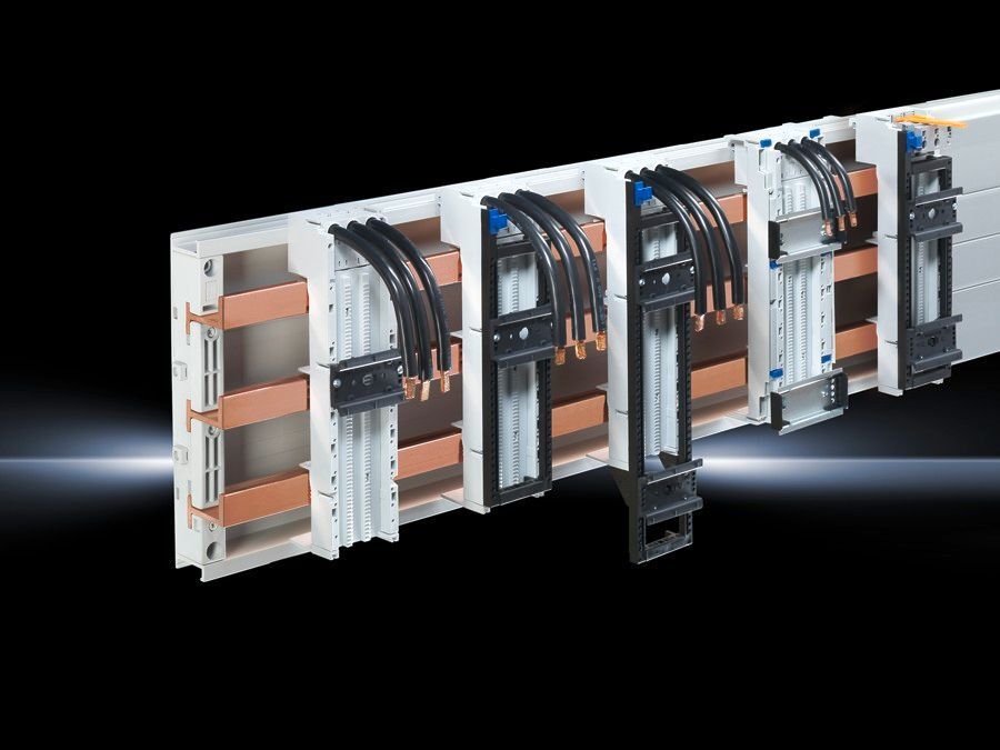 SV OM adaptor, 40 A, 690 V, 3-pole, connection cable AWG 8, WH: 55x208 mm, support frame, support rail TS 55D