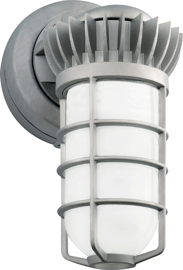 VAPORPROOF 26W COOL 3/4WALL BR FROS