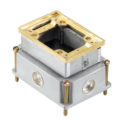 Single Gang Flush Service Floor Box, 35 Cubic Inches, Length 5-1/2 Inches, Width 4 Inches, Depth 3-5/8 Inches, 1 Inch Conduit Hubs, Cast Iron