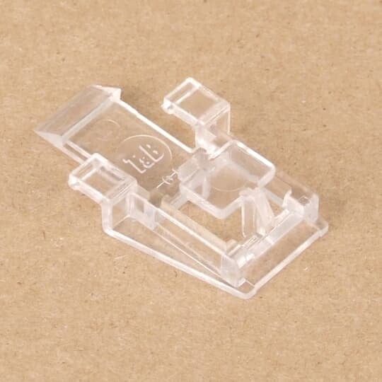 Aluminum Siding Clip, Clear Weather Resistant Polycarbonate, Push Mount, Accommodates  3.17mm (0.125 Inch) Diameter Wire