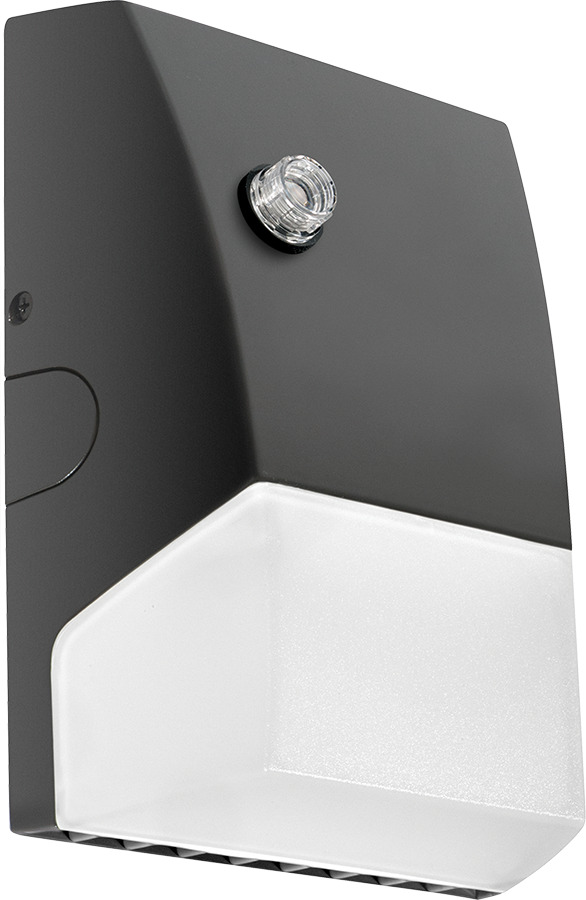 Brisk 3200Lm Med, 5000k, 70 CRI, 120-277V, Photocell, Bronze