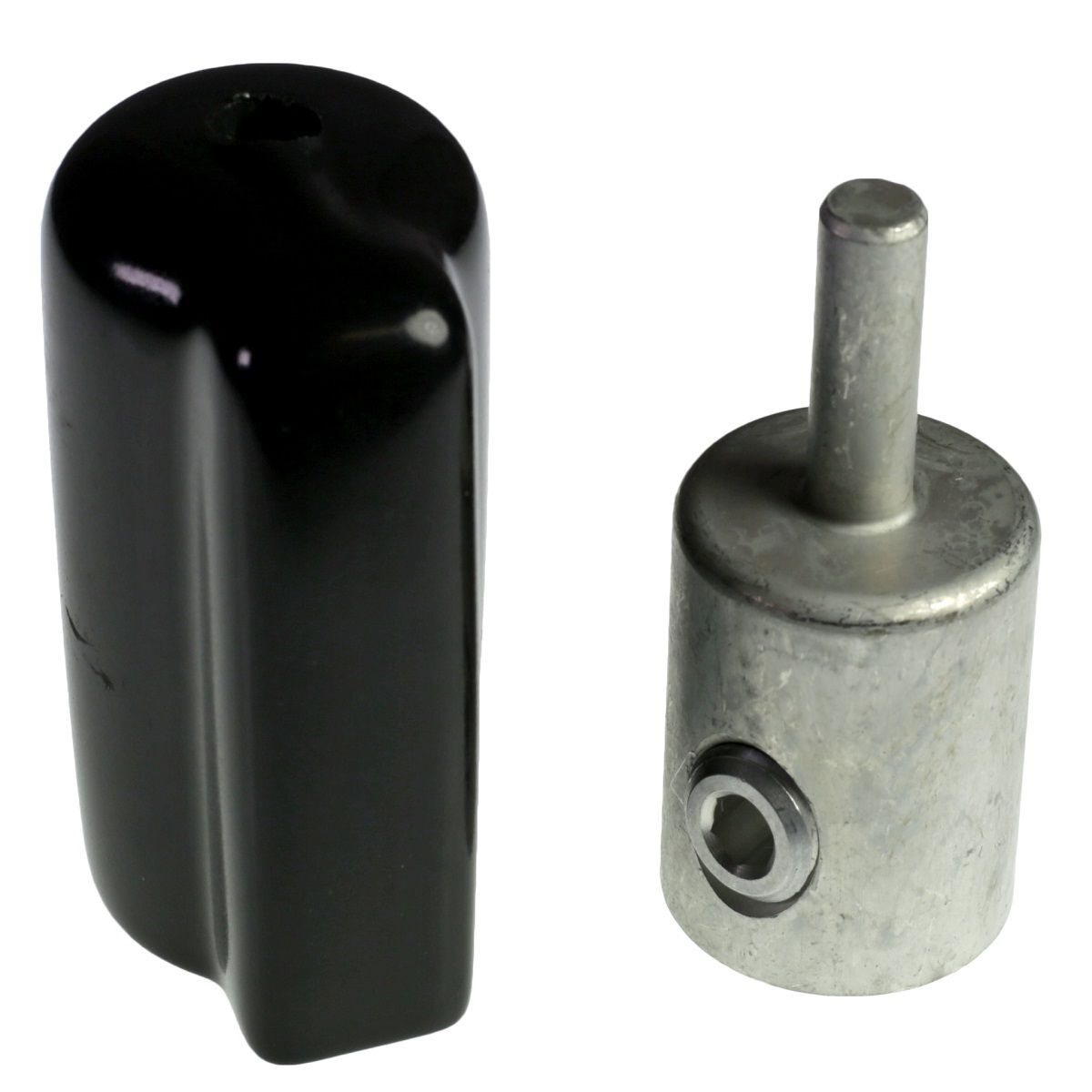 Wire range:6 Awg-1/0 Awg, Torque: 100 N lb, Voltage: 600 V.