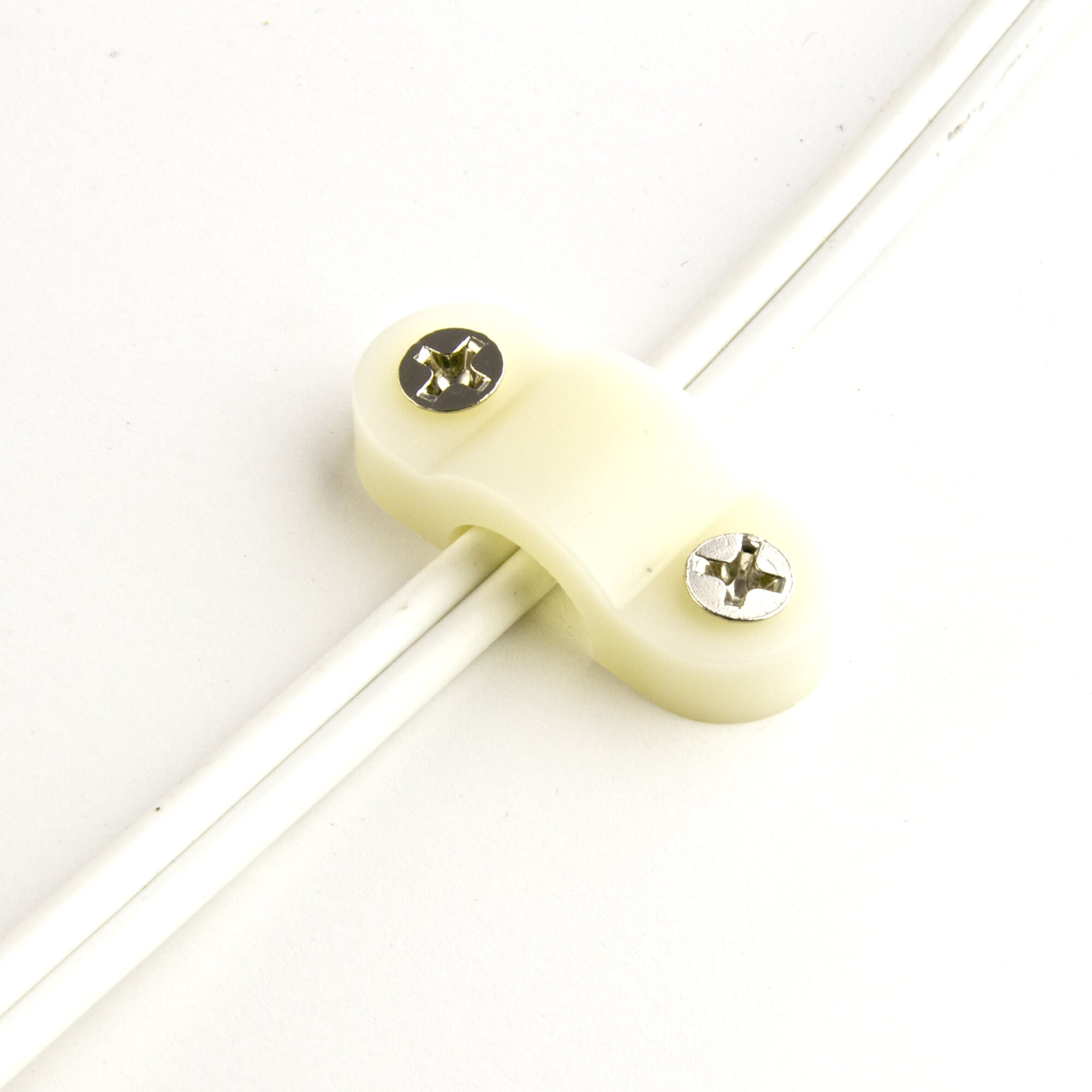 Wire Fastener - 10 Clips, 20 Screws