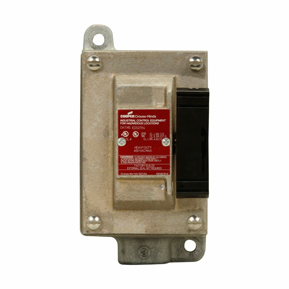 Eaton Crouse-Hinds series EDS pushbutton control station with side rocker handle, With rocker handles, With one 1" hub, Feraloy iron alloy, Two circuit, Single-gang, 1, Dead end, 1", 600 Vac