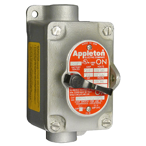 Unilet; EDS Series Explosionproof Dust-Ignitionproof Feed-Thru Manual Motor Contactor; 600 Volt AC, 30 Amp3-Pole