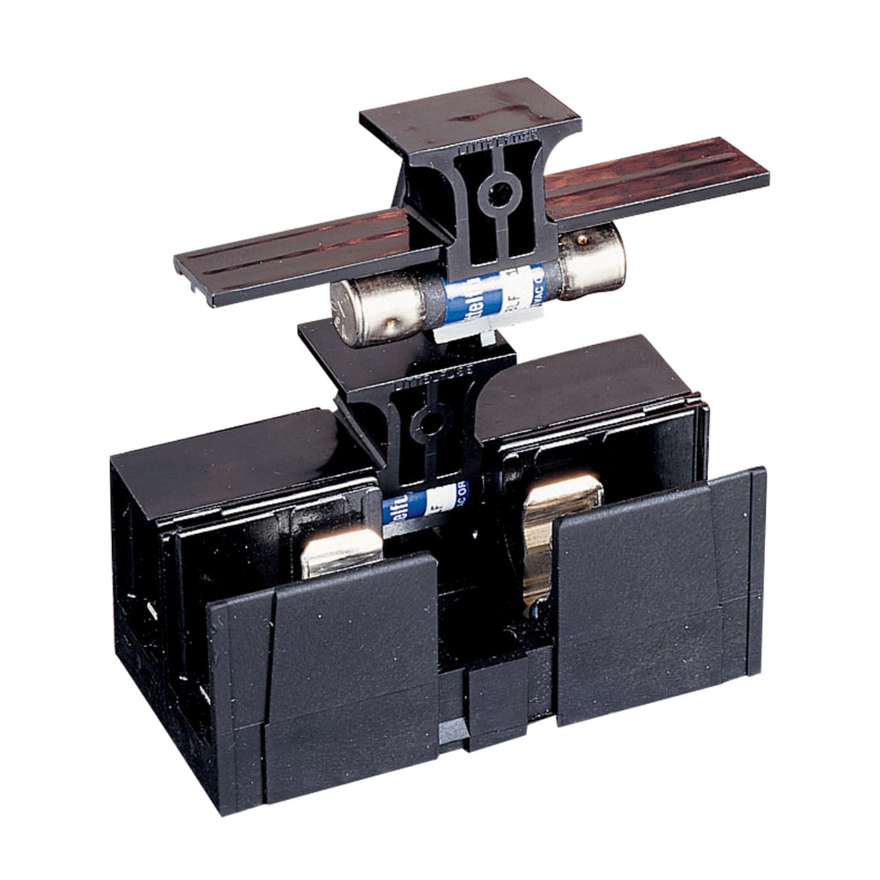 The Littelfuse Class CC and Midget fuse cover puller is designed to provide protection to personnel, as well as make removal of fuses from fuse blocks easy and safe. Once installed on the  use, the cover puller allows removal of the fuse without the use of a separate puller. Meets Dead Front requirements for use in control panels. Permits safe, easy removal. Works with existing fuse block. No special hinged fuse blocks are required. Easily gangable with 1/8 diameter wire. For use with all 600 volt Class CC and Midget 1/10  30A fuses. Use with Class CC L60030C series and L60030M series fuse blocks. Label provided for easy fuse identification. For 2-pole cover puller, order DSPL001.