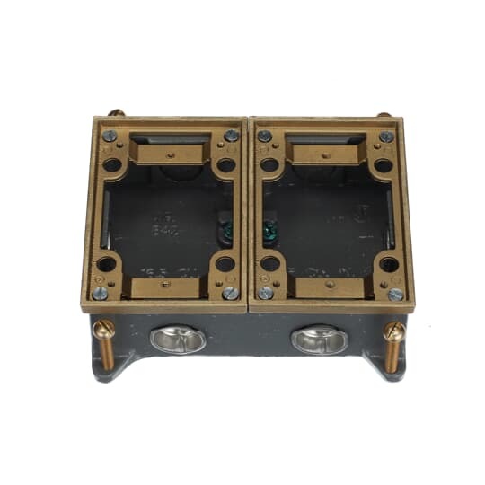 Two Gang Flush Service Floor Box, 33 Cubic Inches, Length 5-1/2 Inches, Width 7 Inches, Depth 2 Inches, 3/4 Inch Conduit Hubs, Cast Iron, For Power, Communications, and Data