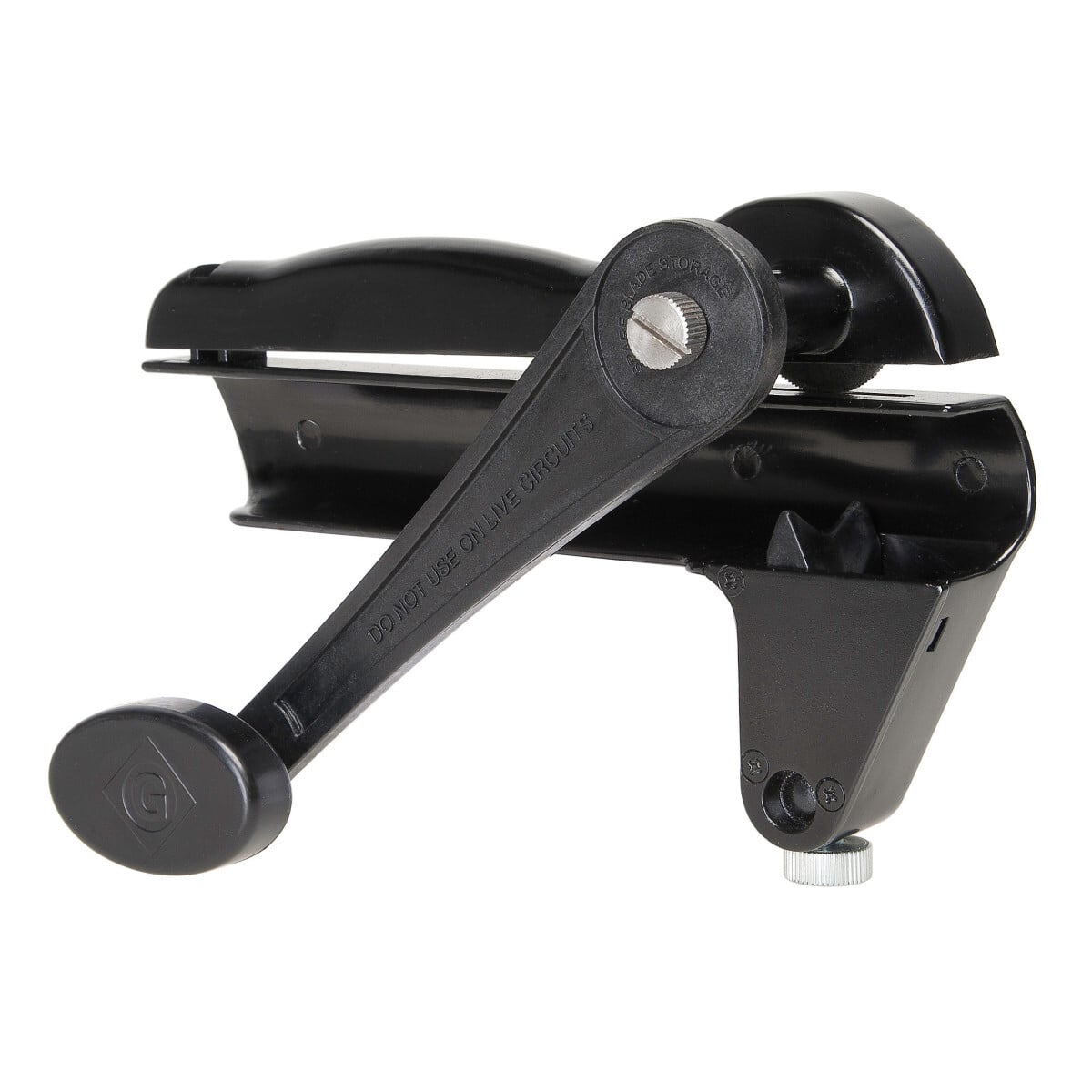 Use With AC and MC Cable up to 1 IN.     Adjustable up to 1 IN outside diameter.     Cuts in seconds with a few quick turns of the crank and an easy twist of the armor.     Convenient under-handle blade storage holds spare blades.     Quick load clamp system makes repeat cuts fast and easy.     Use with replacement blades Greenlee Cat #1941-1 or #1941-5.