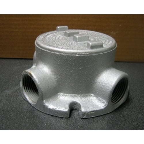 Type C Flanged Conduit Body, 3/4 inch, Aluminum, Zinc Electroplated/Chromate/Epoxy Powder Coat
