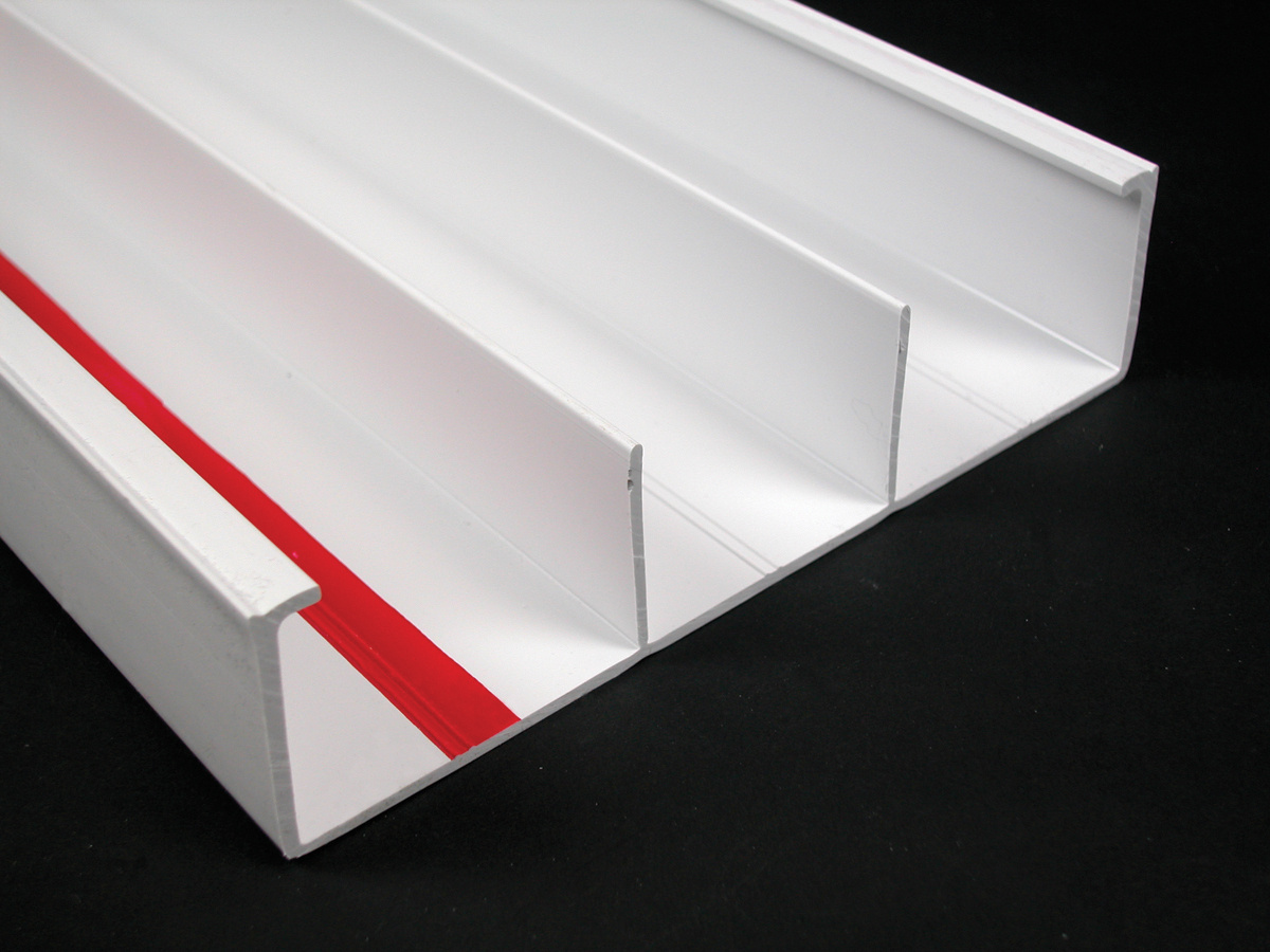 Non-Metallic Raceway Divided Base; Ivory
