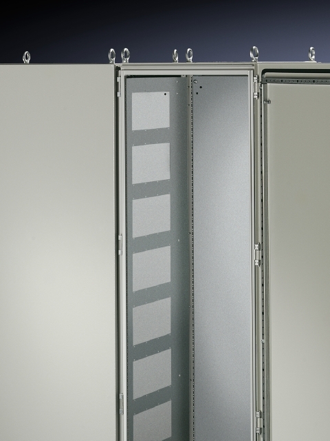 Divider panel for module plates, for TS