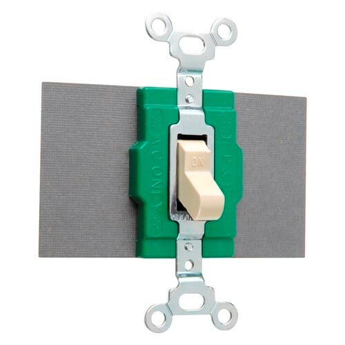 1227I Single-Pole, Double-Throw Switch, 30A, 120/277V
