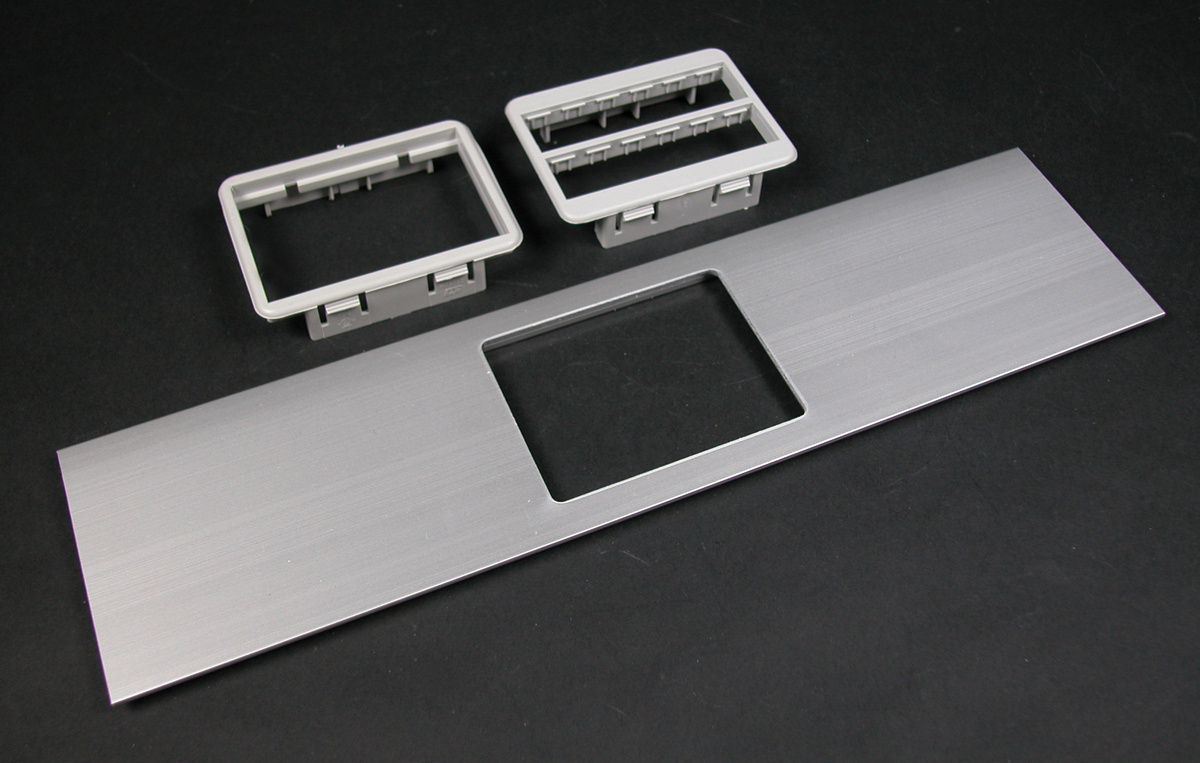 Ortronics; Cover Plate; Aluminum, Used On ALA3800 Single Channel Aluminum Raceway/ ALA4800 Twin Cover