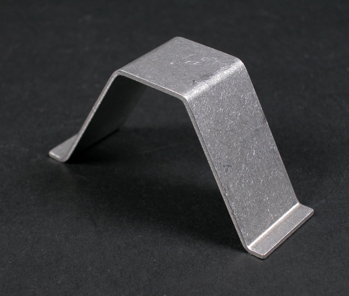 Wire Clip Fitting, Series: ALA3800, For Use With: ALA3800 Series Large Raceway, Steel, Satin Anodized