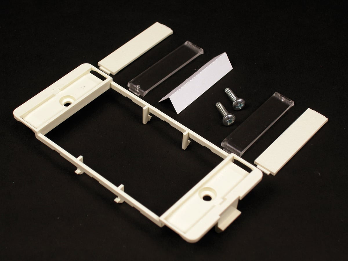 CM Series End Plate; Plastic, Ivory