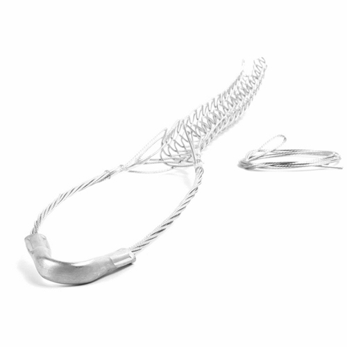 Standard-duty, Closed mesh, Single eye. Cable diameter - 2.500-2.990", Bale length - 18", Mesh length - 24", Break strength - 3,760 lbs.