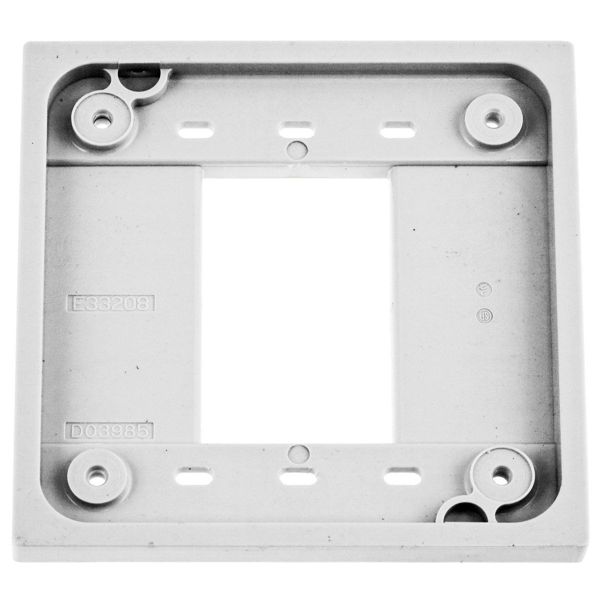 Straight Blade Devices, Accessories, 4-Plex Adapter Plate for 1 and 2 Gang device boxes, White, Single Pack