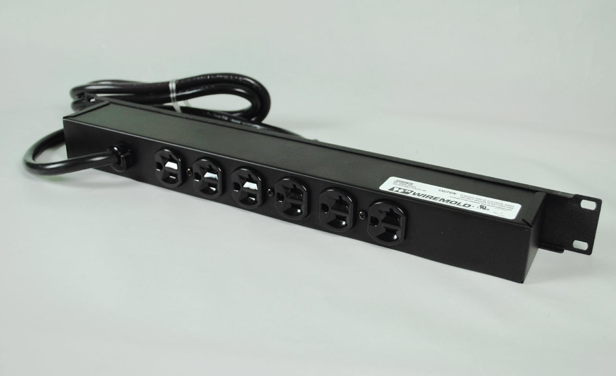 6 Outlet Plug-In Center