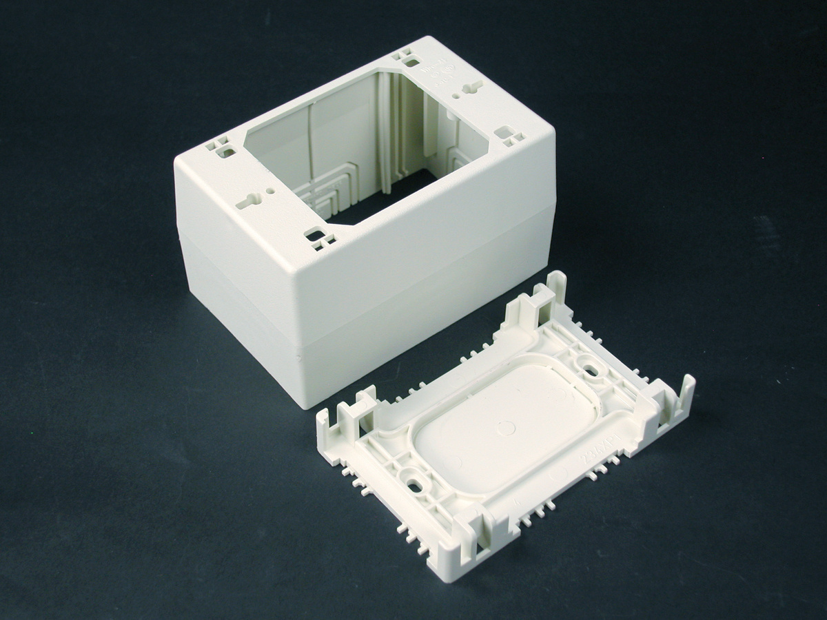 1 Gang Extra Deep Device Box Fitting, Ivory