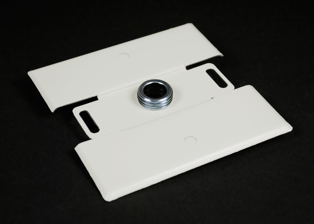  Plugmold Flush Plate Adaptor