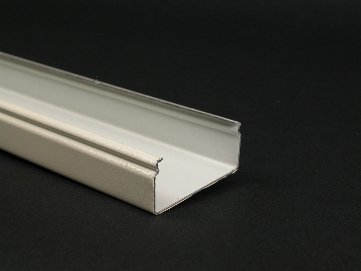 Raceway Base, Series: 2400/2400D, 5 ft Length, 3-1/2 in Width, 60-1/2 in Height, 0.04 in Thickness, 600 VAC, Steel, Ivory/Fog White, ScuffCoat™