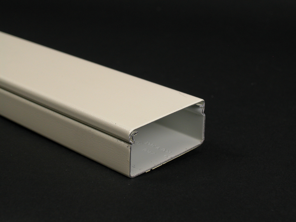 5 Ft Raceway Base And Cover, Ivory, 2400 Series