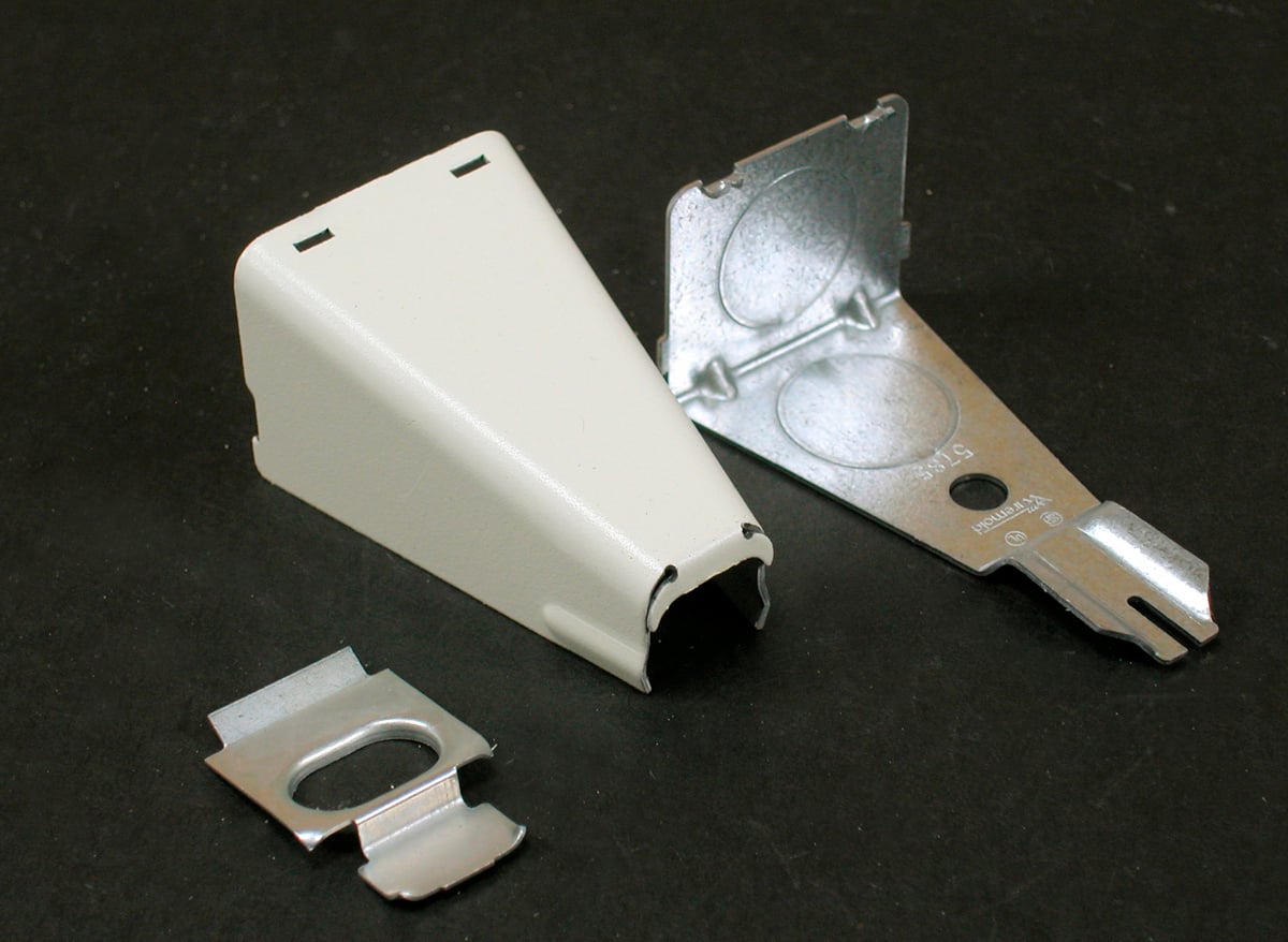 Combination Connector; 2 1/2 In