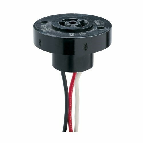 Pole Bracket Adapter. Receptacle only with 30 inch leads.