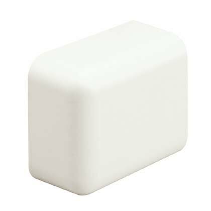 LD10 Low Voltage End Cap Fitting        