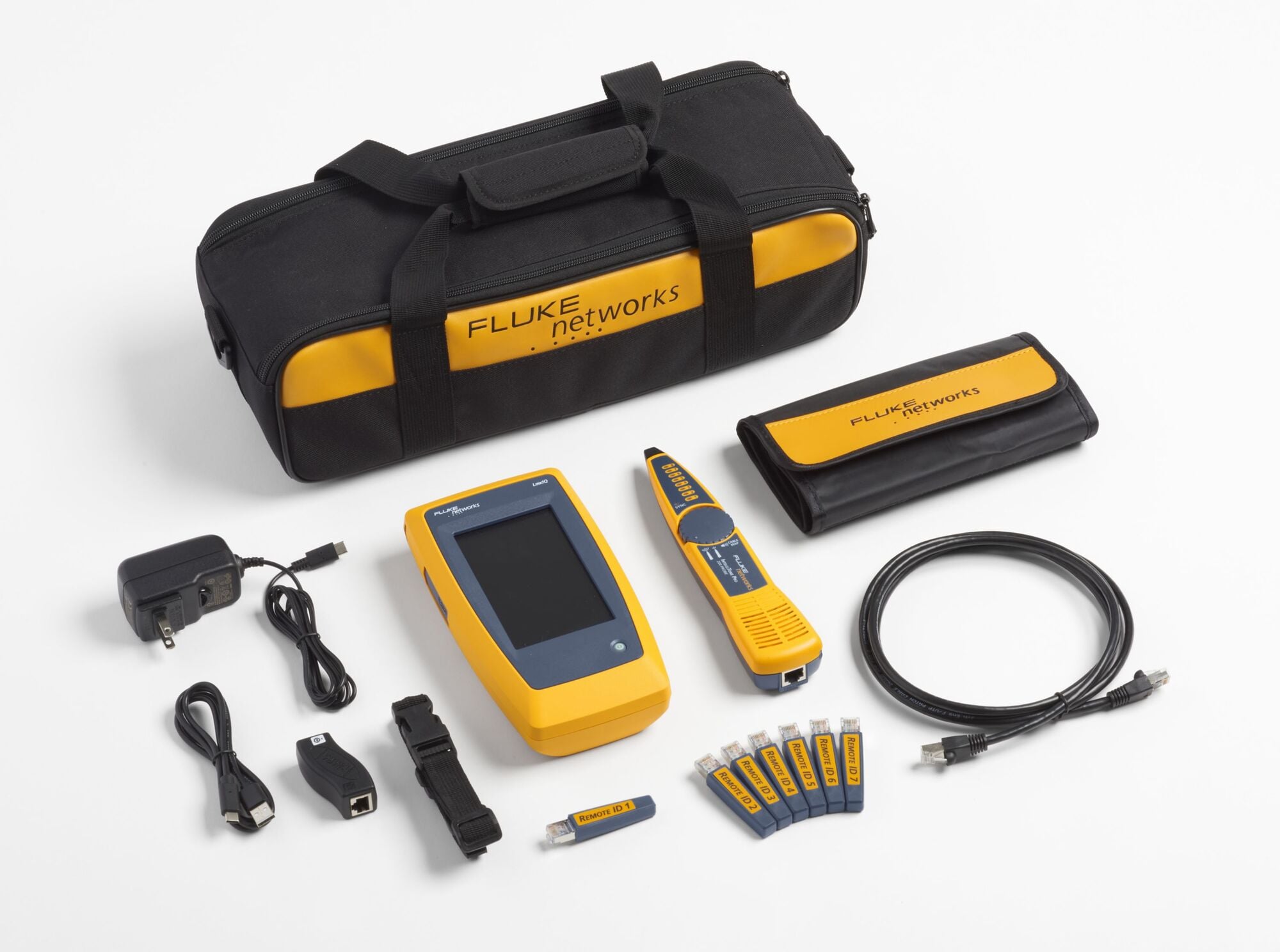 TheLinkIQCable+Network Testervalidatescable performanceupto 10GBASE-Tvia frequency-based measurements. The LinkIQ alsoprovides nearest switch diagnosticsincluding advertised data rate, switch name, port number,andVLANinformation,plusPower overEthernettesting.