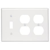 3-Gang 1-Toggle 2-Duplex Device Combination Wallplate, Standard Size, Thermoset, Device Mount, Ivory